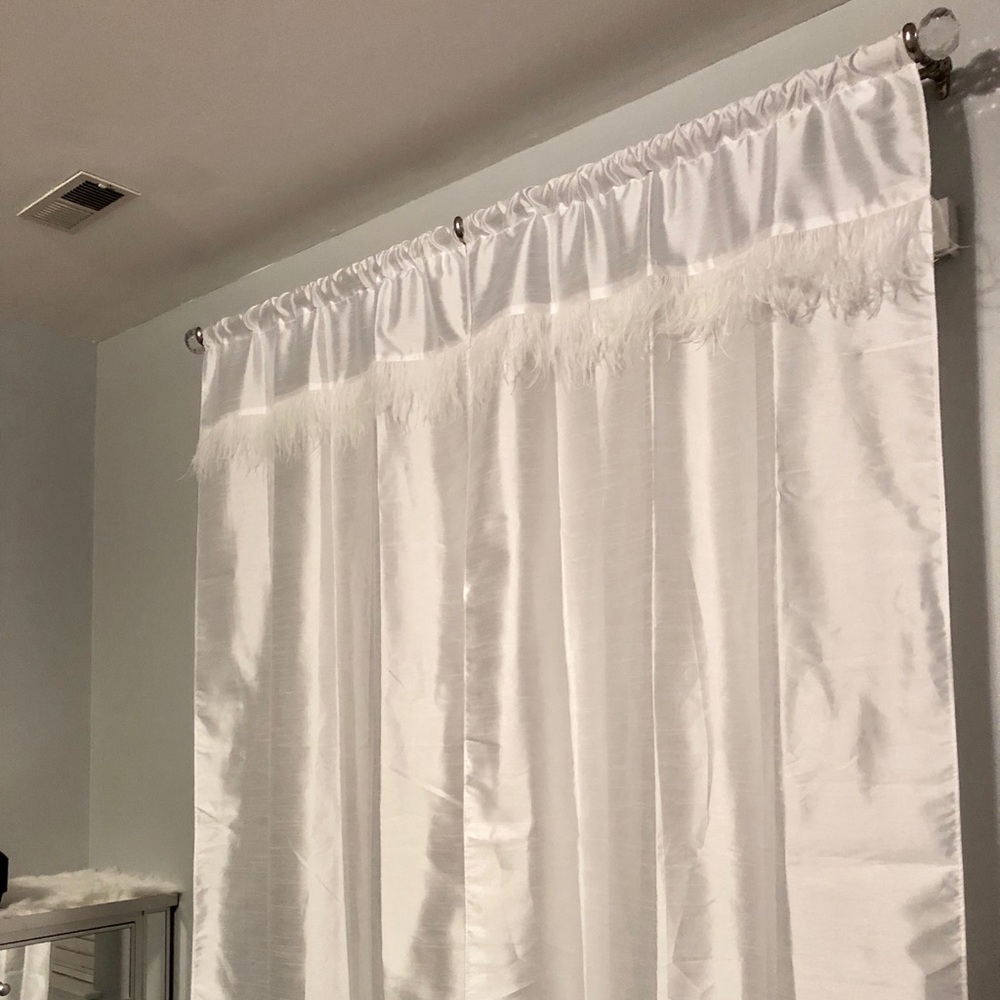 Brand new beautiful white curtains with feathers